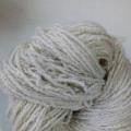 Vendo lana hilada de oveja, varios colores. 2944632778, su consulta no molesta.